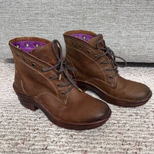 Bionica Rangeley Leather Lace Up Heel Ankle Boots
